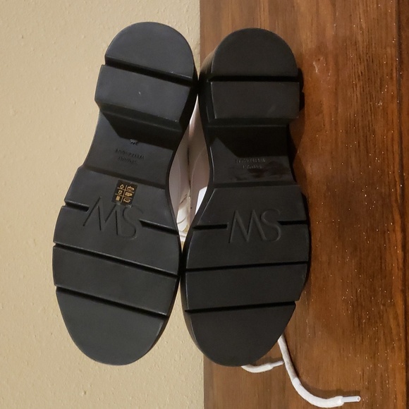 Stuart boots - Picture 7 of 9